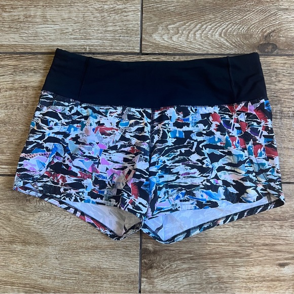 Lululemon Run Times Short II Size 4 Culture Clash Multi Black  Shorts - Picture 4 of 13